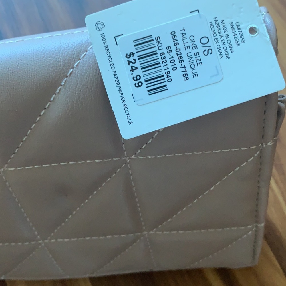 Purse - Picture 3 of 4